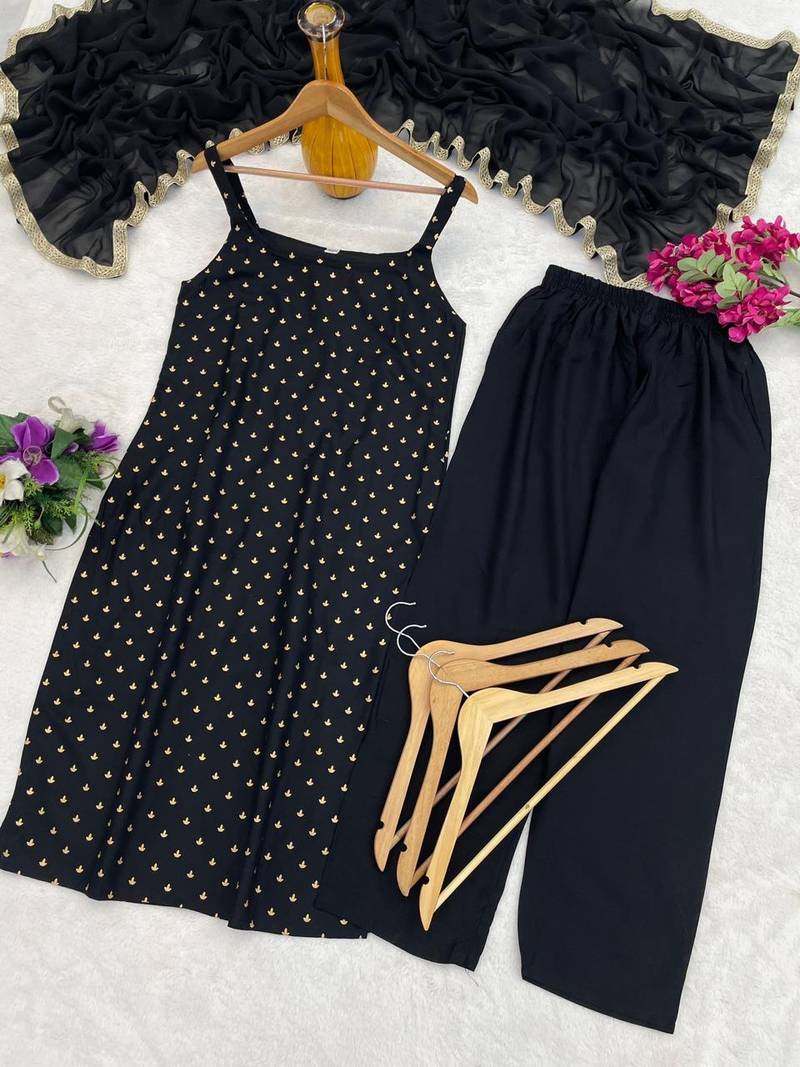 Womens new elegant black embroidered kurti with matching bottom set