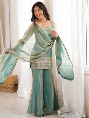 Elegant green freindy silk short kurti bell bottom plazzo set with embroidered dupatta 2