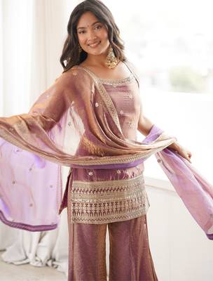 Elegant pink freindy silk short kurti bell bottom plazzo set with embroidered dupatta 4