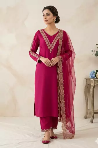 New womens rani pink straight cut kurta set with scalloped embroidered organza dupatta set