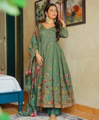 Pista color muslin stylish partywear readymade kurta set with dupatta 4
