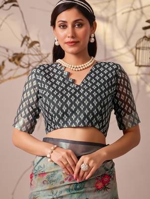 Grey Floral Printed Designer Linen Saree 5