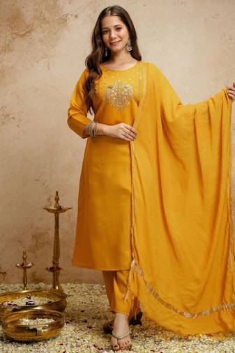 Yellow color chanderi partywear readymade salwar kameez for graceful looks