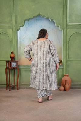 Grey color rayon slub printed plus size kurta set for girls 2