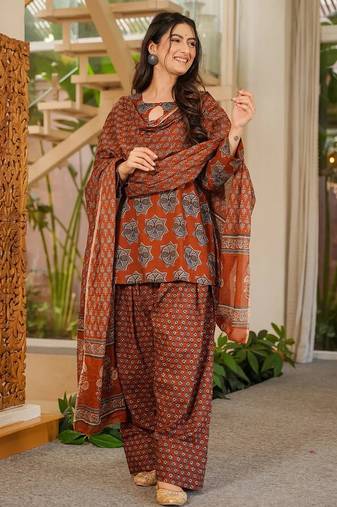 Red color elegant cotton silk printed palazzo dress for festive season