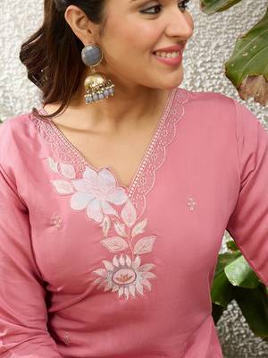 Baby pink color silk blend embroidery long kurta 3