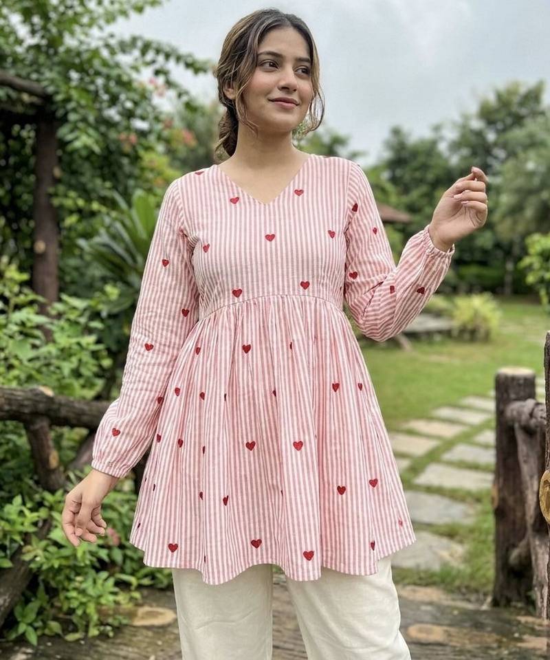 Pink color linen cotton top bottom set for graceful formal attire