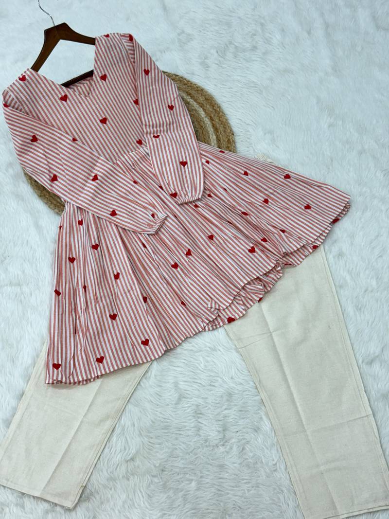 Pink color linen cotton top bottom set for graceful formal attire