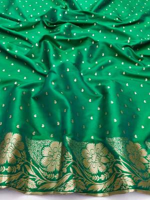 Green zari woven silk blend saree with blouse piece 4