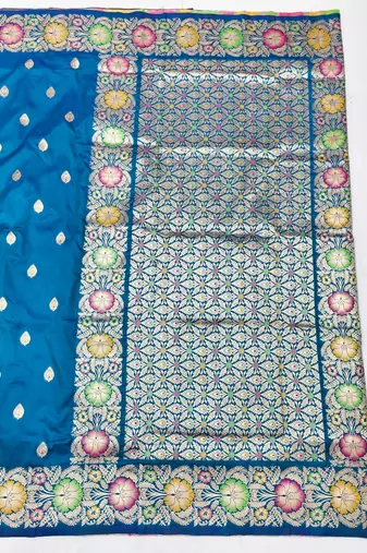 Blue zari woven silk blend saree with blouse piece