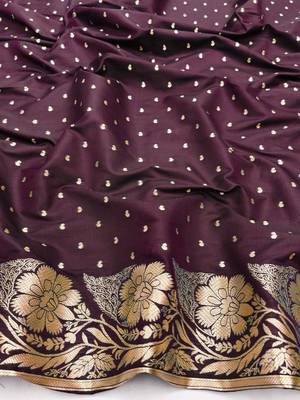Wine zari woven silk blend saree with blouse piece 4