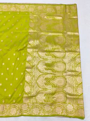 Lime zari woven silk blend saree with blouse piece 2