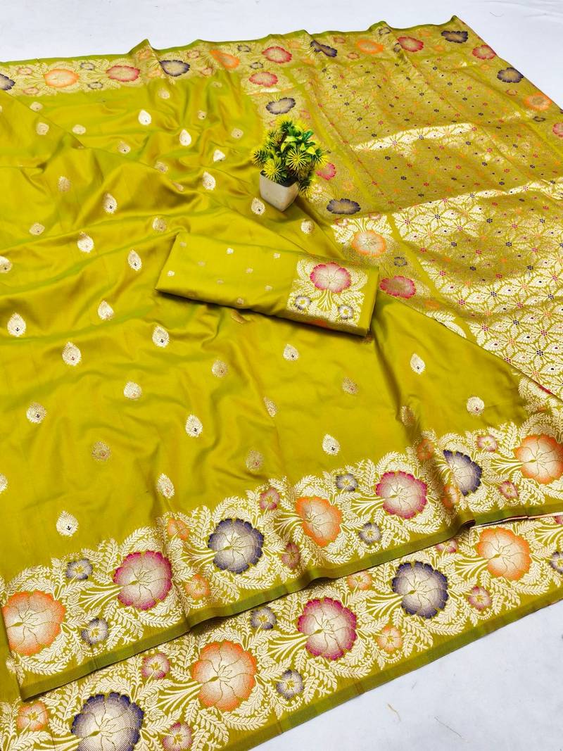 Lime zari woven banarasi silk blend saree with blouse piece