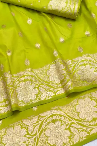 Lime zari woven silk blend saree with blouse piece