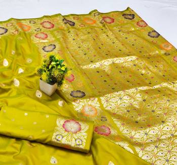 Lime zari woven silk blend saree with blouse piece 3