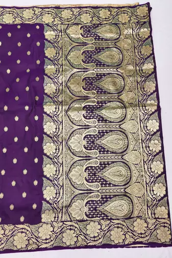 Purple zari woven silk blend saree with blouse piece