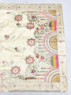 Cream zari woven silk blend saree with blouse piece 2