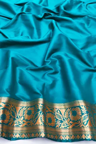 Rama zari woven silk blend saree with blouse piece