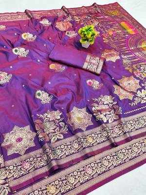 Purple zari woven silk blend saree with blouse piece 1