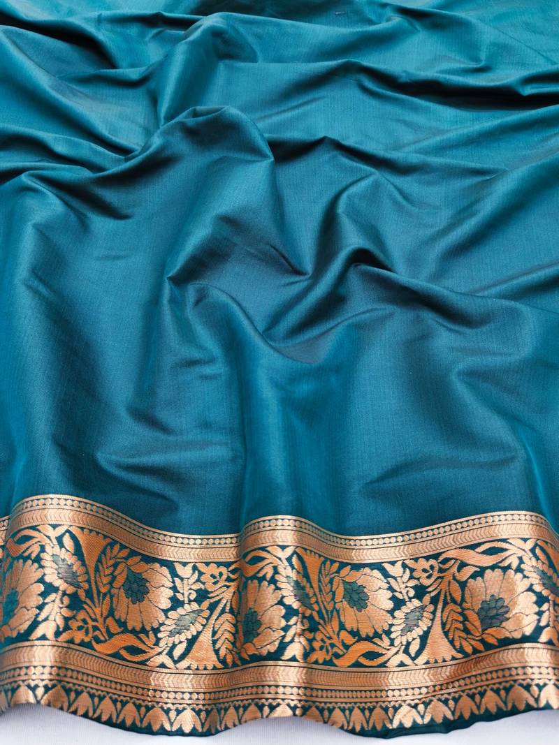 Firozi zari woven banarasi silk blend saree with blouse piece