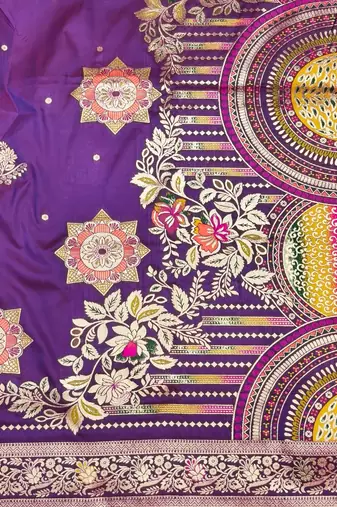 Purple zari woven silk blend saree with blouse piece