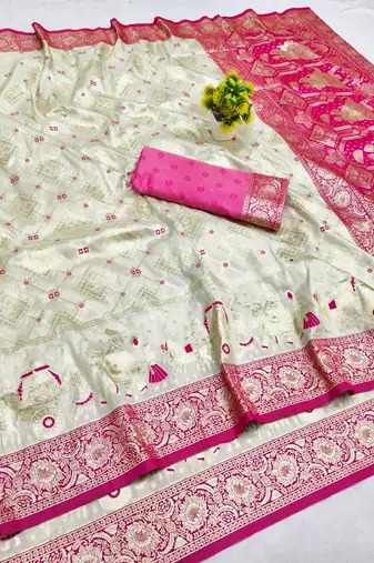 Cream zari woven banarasi silk blend saree with blouse piece