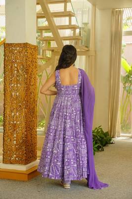 Lavender color muslin printed ceremonial readymade attire 2