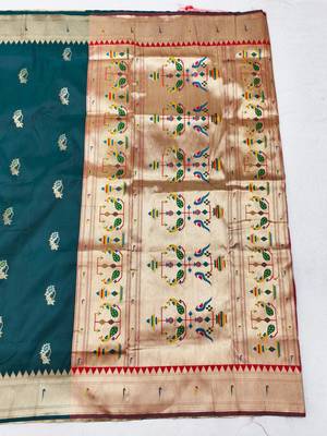 Firozi zari woven paithani silk blend saree with blouse piece 2