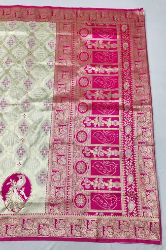 Cream zari woven silk blend saree with blouse piece