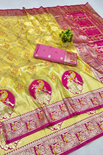 Gold zari woven silk blend saree with blouse piece