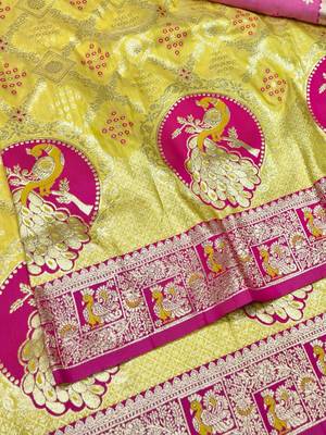 Gold zari woven silk blend saree with blouse piece 3