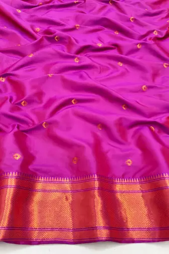 Mehendi zari woven paithani silk blend saree with blouse piece