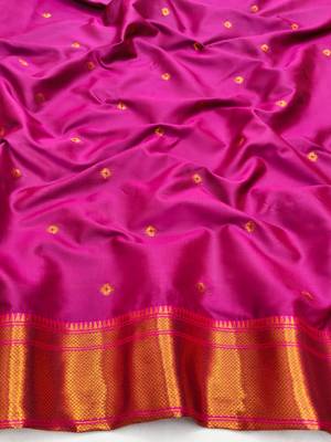 Wine zari woven paithani silk blend saree with blouse piece 4