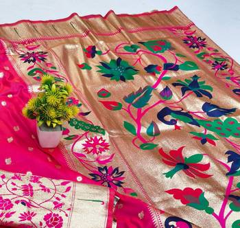 Rani pink zari woven paithani silk blend saree with blouse piece 3