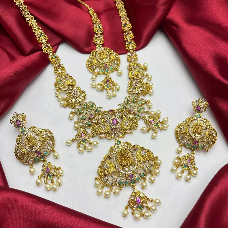 Antique Matte Lakshmi Necklace Set with Peacock Earrings & Maang Tika – Traditional Indian Bridal Jewelry