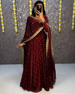Women's latest designer embroidery anarkali gown with dupatta set 3