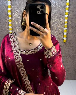 Women's latest designer embroidery anarkali gown with dupatta set 2