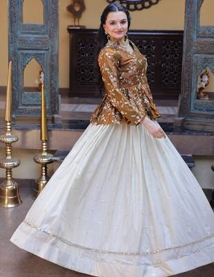 Designer Readymade Crop Top Lehenga Set with Sequins & Mirror Work 4