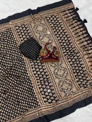 black ajarakh print with mirror and beautiful tussle crepe silk saree 3