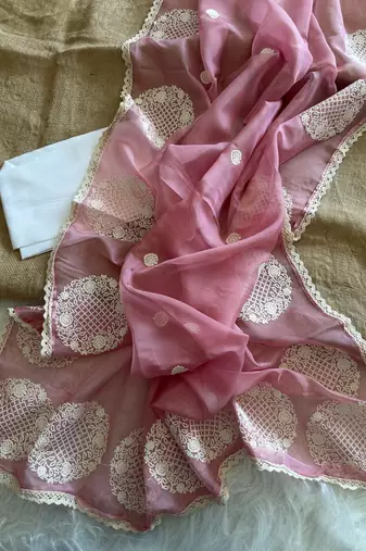 Onion Pink Color thread embroidery work butta organza silk  Sraree