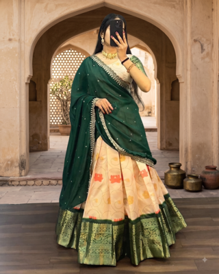 Womens Floral Lehenga Choli Set with Contrast Border and Dupatta Set 3