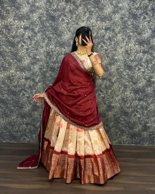 Womens Designer Floral Lehenga Choli Set with Contrast Border and Dupatta Set 1
