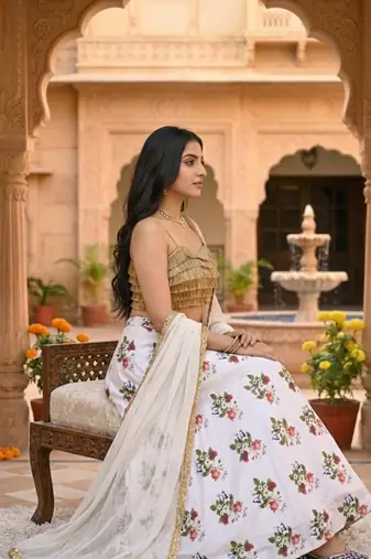 floral magic to your wardrobe with this stunning lehenga set