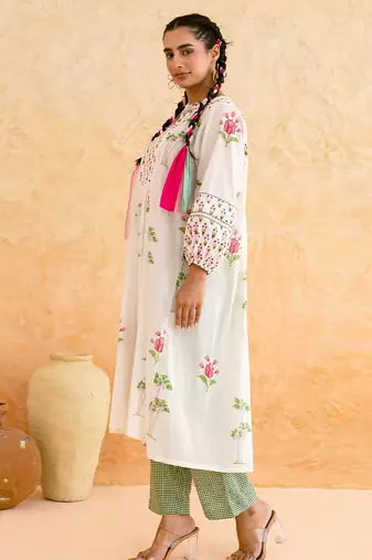 White floral printed cotton kurta set