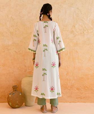 Ivory green printed cotton kurta set 5