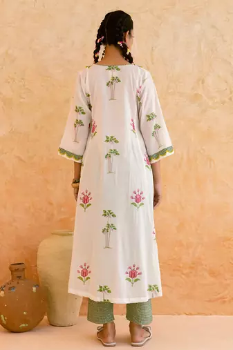 Ivory green printed cotton kurta set