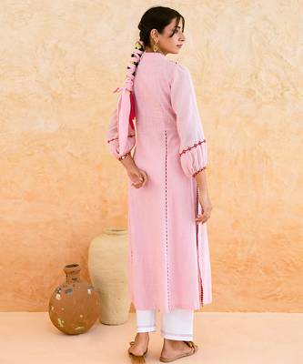 Baby pink embroidered cotton kurta set 5