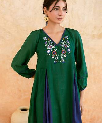 Emerald Green Blue Embroidered Cotton Kurta Set 2