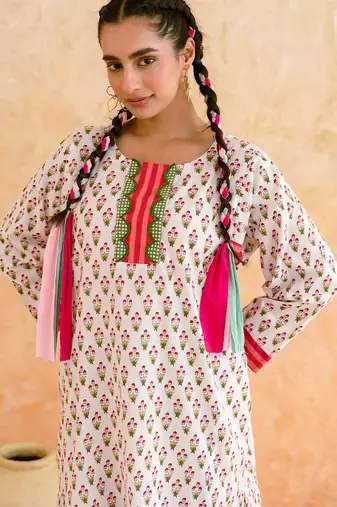 Off white floral printed cotton kurta set