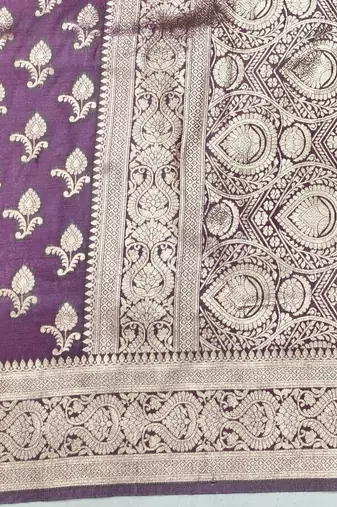 Purple zari woven silk blend saree with blouse piece